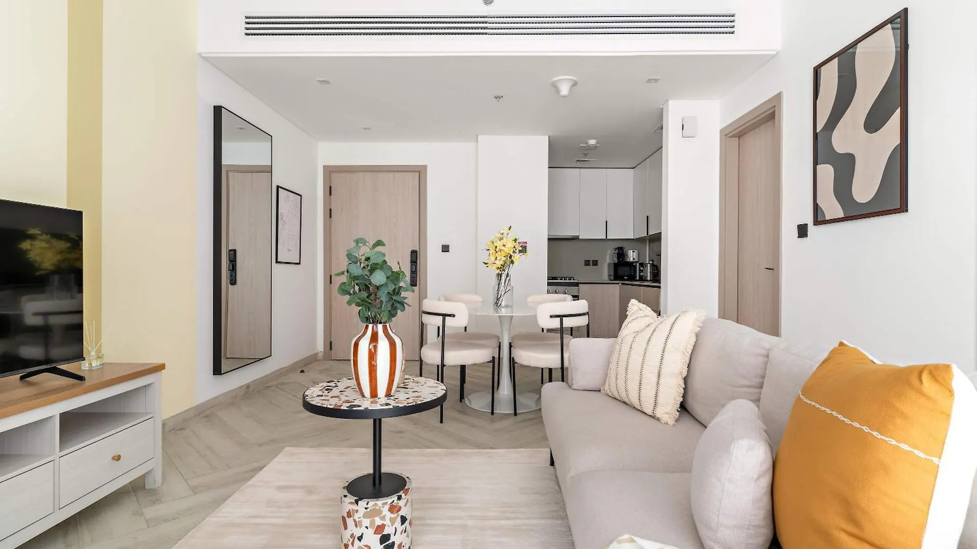 Apartment Silkhaus Urban Chic 1Br In Empire Residence Near Jvc Dubai United Arab Emirates